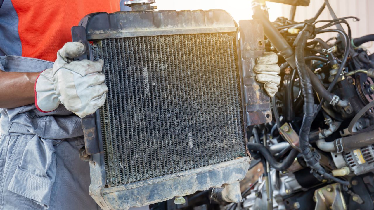 How Do I Know if My Radiator Needs Service Before Summer Hits? | Glenn’s Auto Service